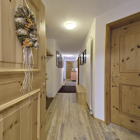 Chesa Rosatsch - Apartment Bever