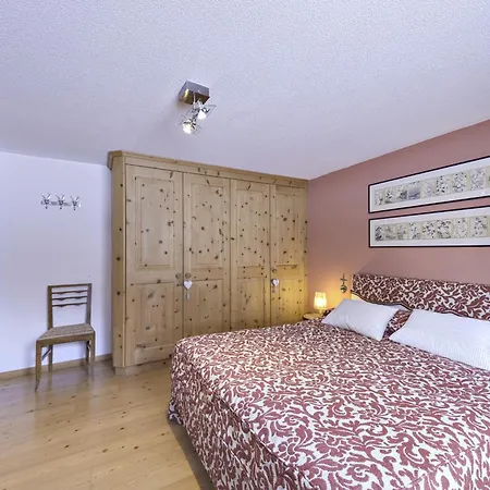 Chesa Rosatsch - * Бевер