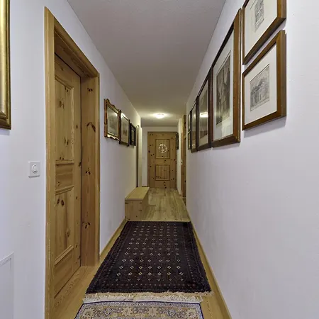 Chesa Rosatsch - Бевер